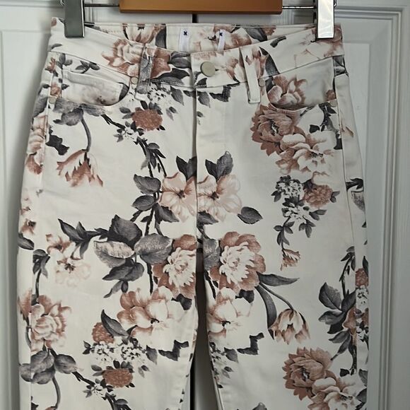 PAIGE COLETTE CROP FLARE FLOWERED JEANS SIZE 24‎ - Picture 2 of 12